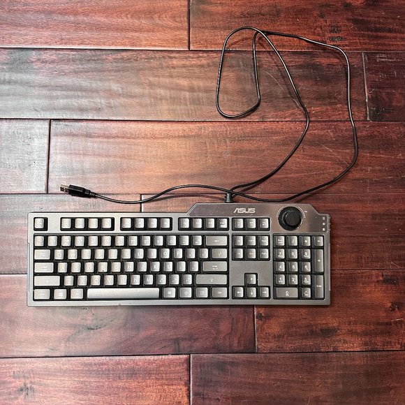 ASUS keyboard - model G01 KB - Picture 1 of 2